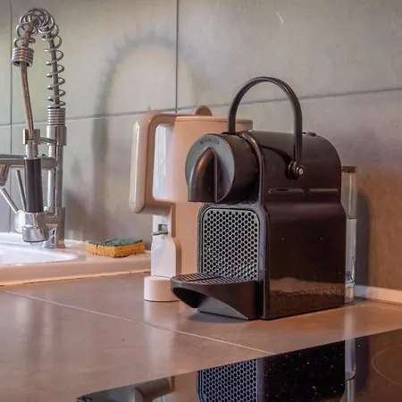 Riviera Escape - Sea View, Pool & Tennis Cannes