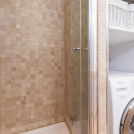 Appartement Riviera Escape - Sea View, Pool & Tennis