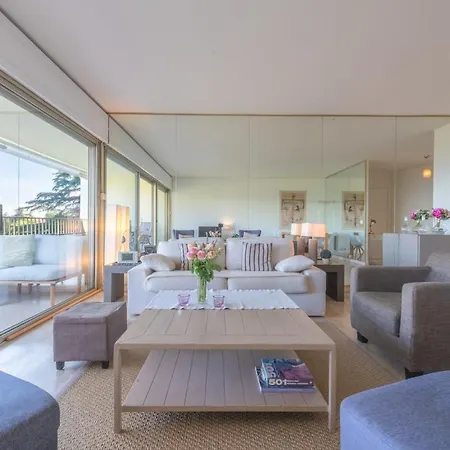 2-bedroom With Sea View, Pool & Tennis Apartman
