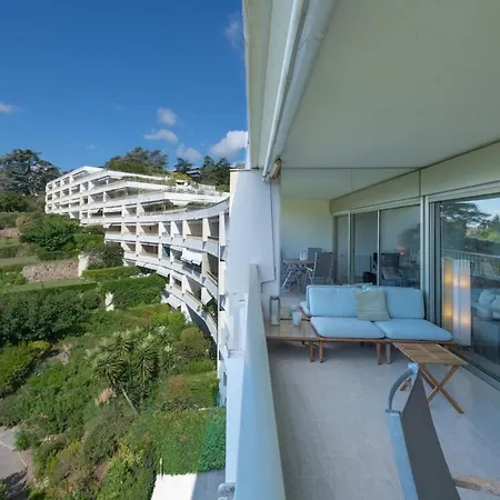 Apartamento 2-bedroom With Sea View, Pool & Tennis